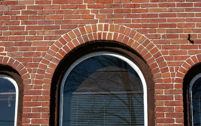 Brick arch